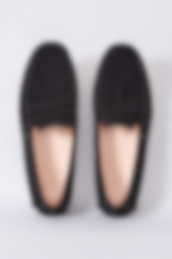 Black Handcrafted Loafer Shoes by Modello Domani at Pernia's Pop Up Shop