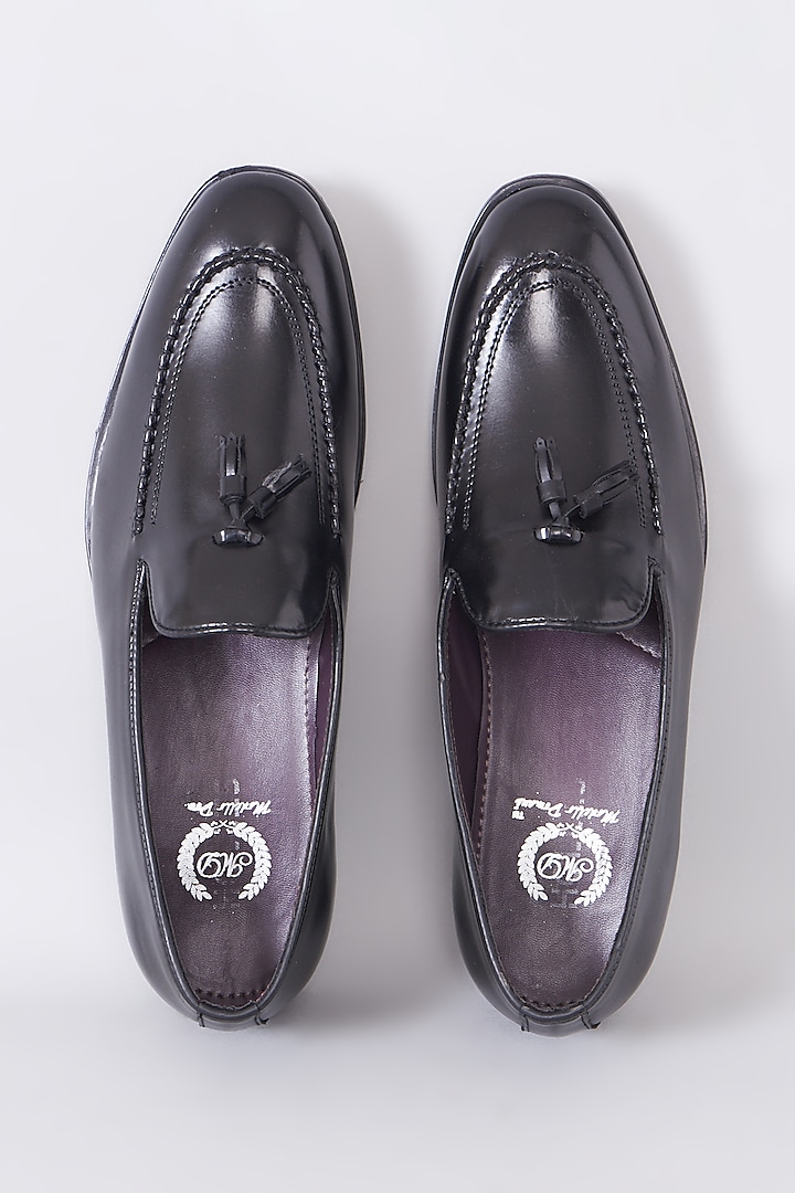 Black Handcrafted Italian-Cut Shoes by Modello Domani