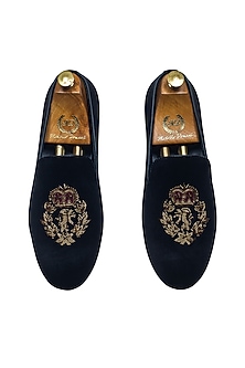 product-color-Black