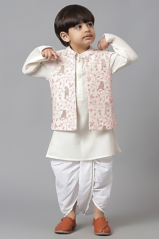 Off-White Cotton Embroidered Jacket Set For Boys by Mudkid