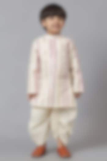 Off-White Cotton Kurta Set For Boys by Mudkid at Pernia's Pop Up Shop