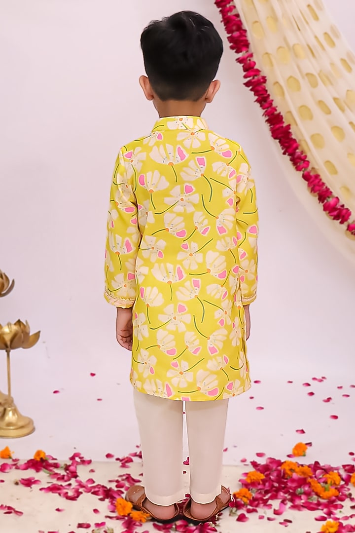 Mustard Yellow Silk Printed Kurta Set For Boys by Mudkid at Pernia's Pop Up Shop