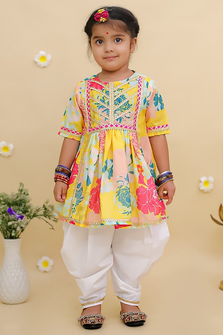 Yellow Silk Printed Kurta Set For Girls by Mudkid at Pernia's Pop Up Shop