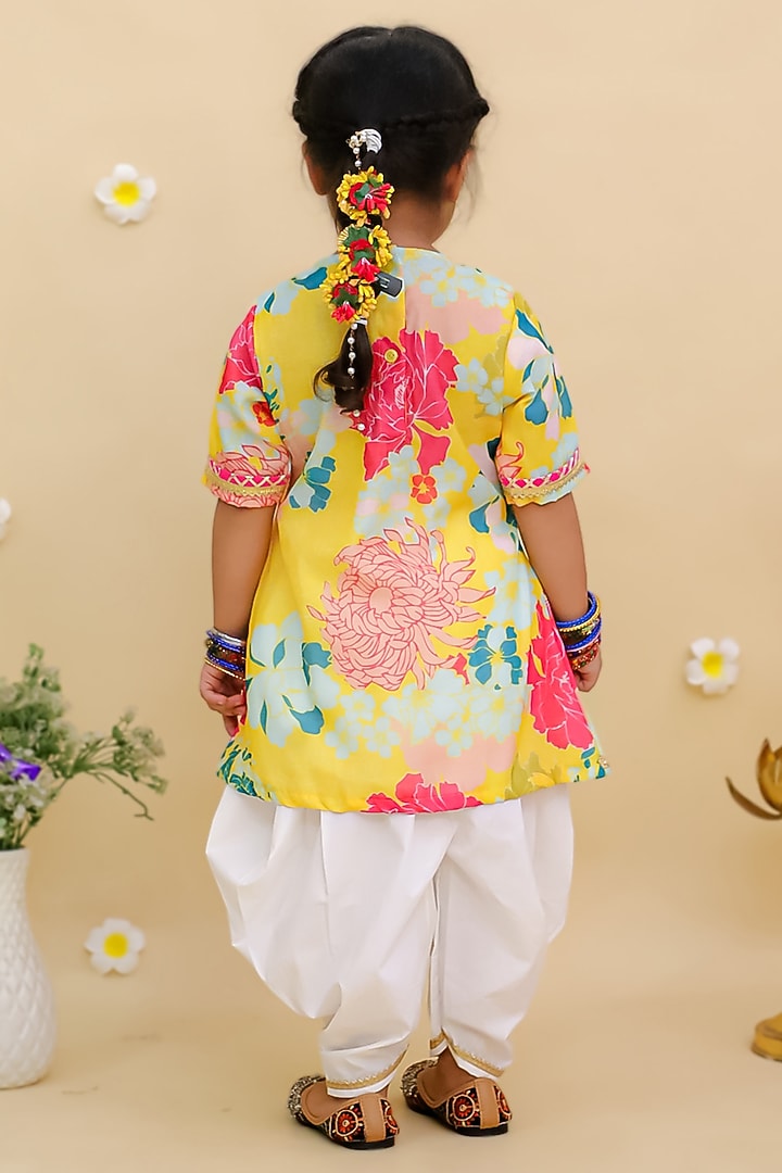 Yellow Silk Printed Kurta Set For Girls by Mudkid at Pernia's Pop Up Shop