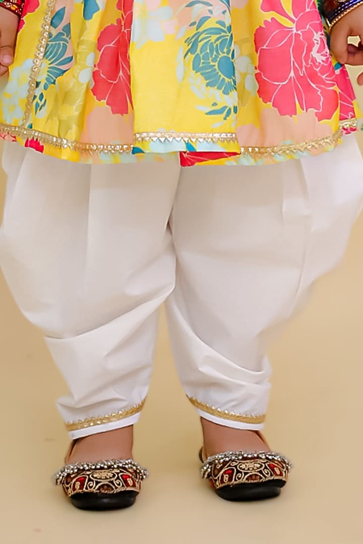 Yellow Silk Printed Kurta Set For Girls by Mudkid at Pernia's Pop Up Shop