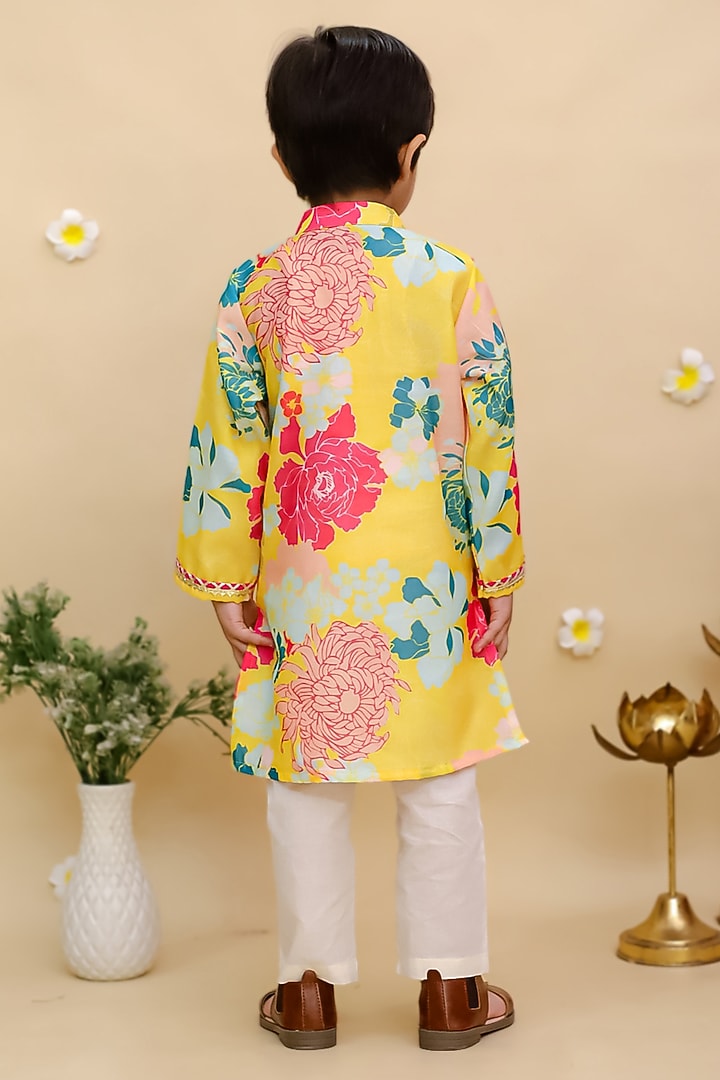 Yellow Cotton Printed Kurta Set For Boys by Mudkid at Pernia's Pop Up Shop