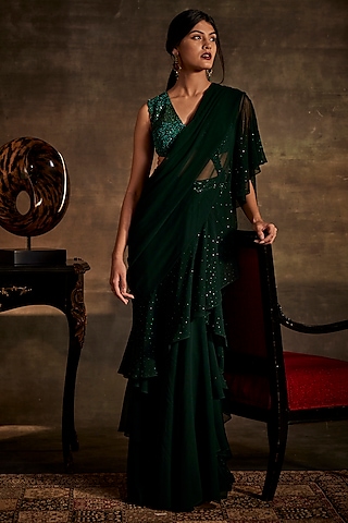 Green Georgette Draped Saree Set by Mynah Designs By Reynu Tandon