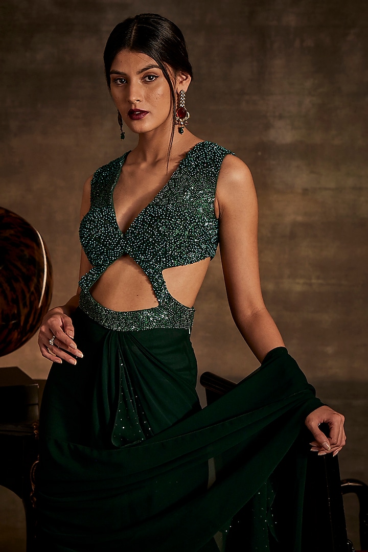 Green Georgette Draped Wedding Saree Set by Mynah Designs By Reynu Tandon at Pernia's Pop Up Shop