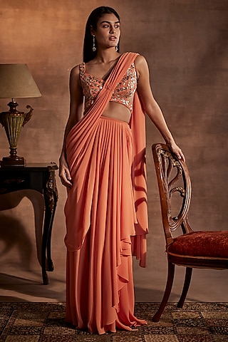 Peach Georgette Draped Saree Set by Mynah Designs By Reynu Tandon