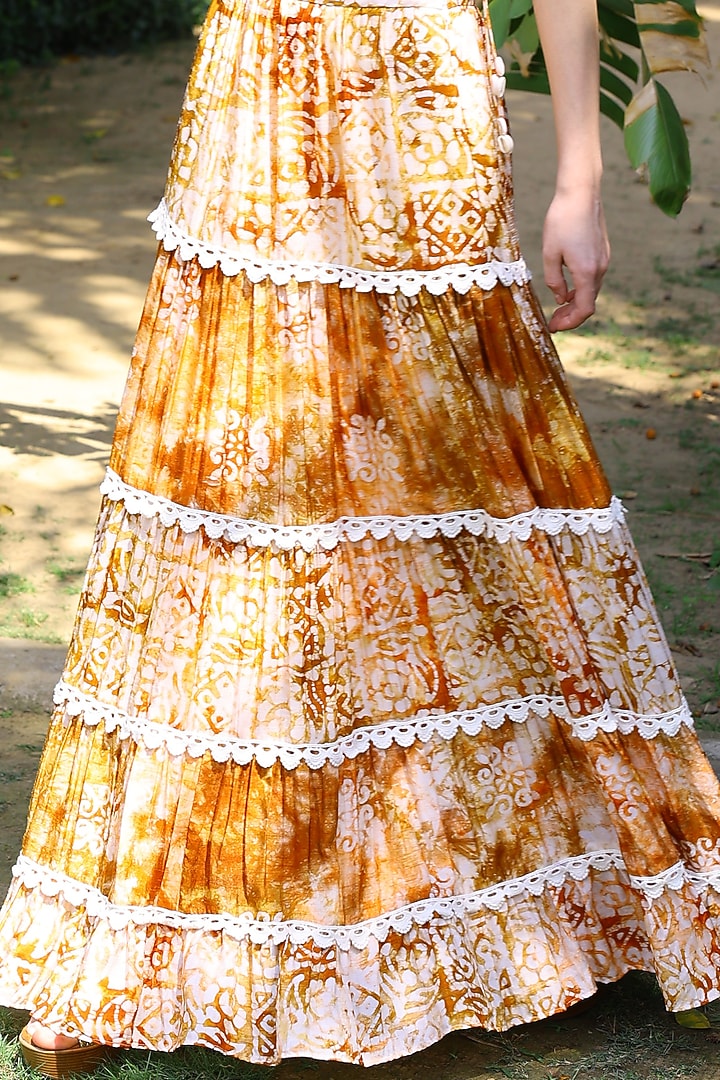 Brown & Peach Georgette Tie-Dye Printed Layered Skirt by Mynah Designs By Reynu Tandon at Pernia's Pop Up Shop