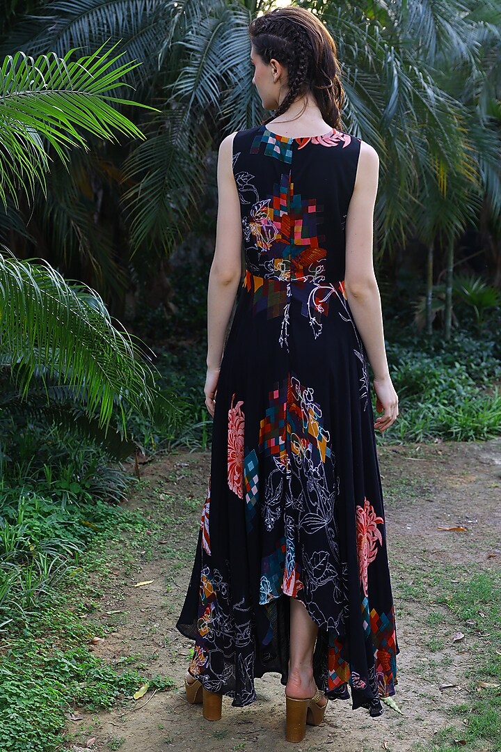 Black Printed Vacation Dress by Mynah Designs By Reynu Tandon at Pernia's Pop Up Shop