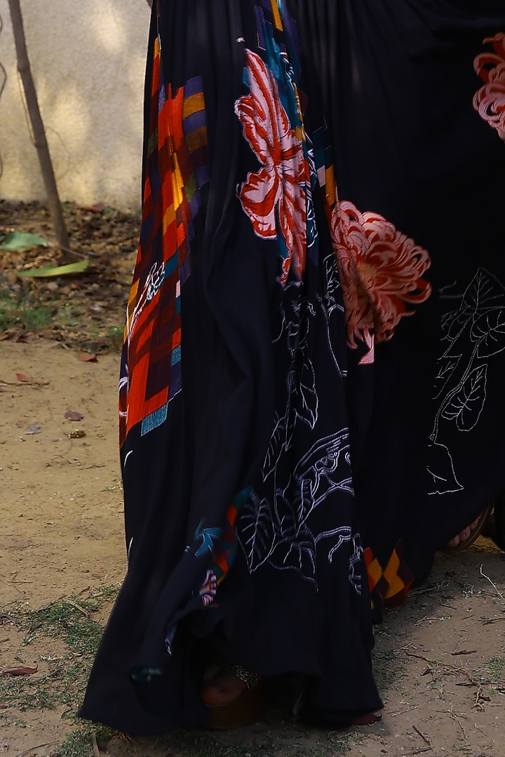 Black Printed Paneled Gown by Mynah Designs By Reynu Tandon at Pernia's Pop Up Shop
