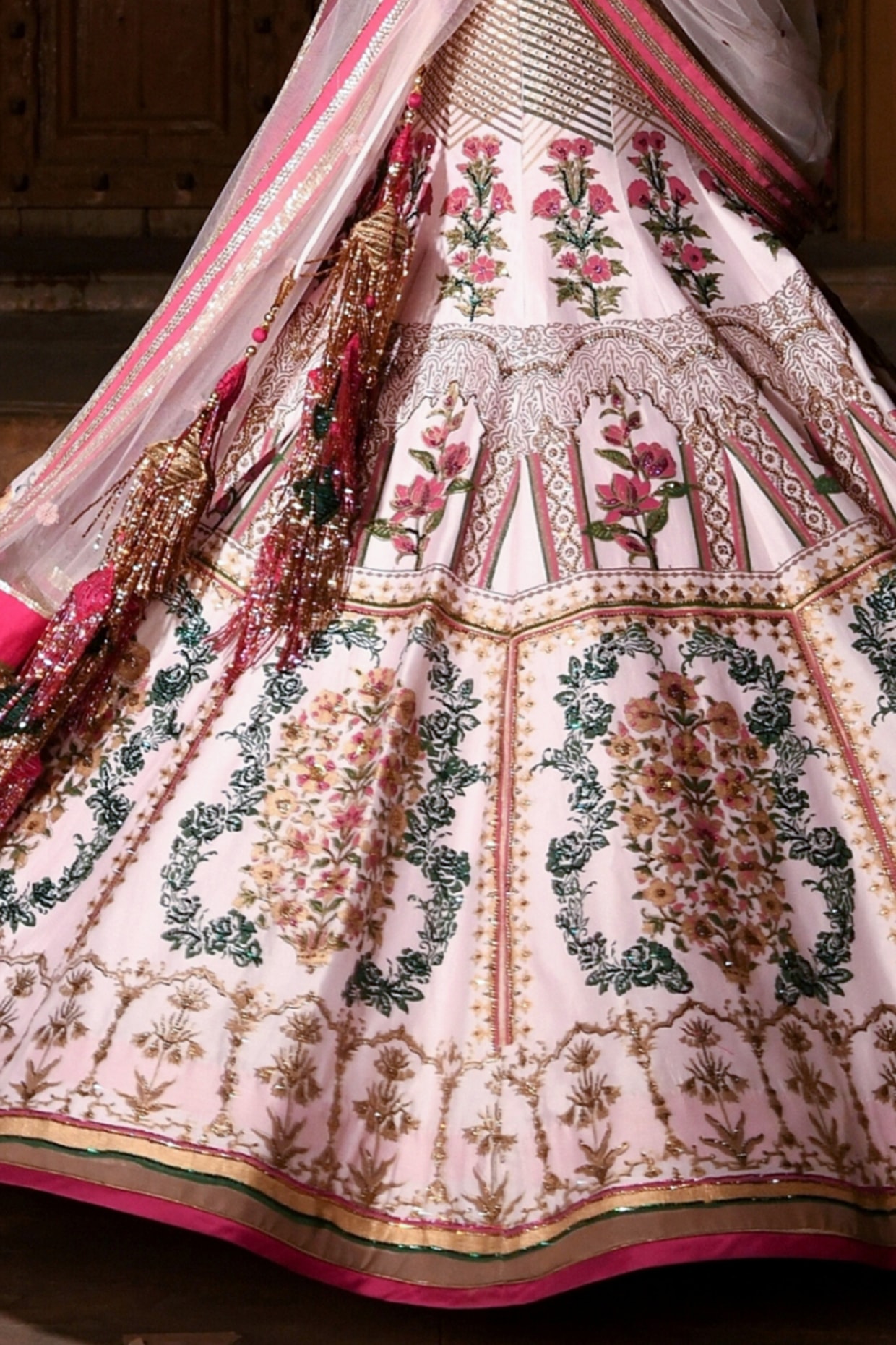 Latest 35 Designs of Floral Printed Lehenga For Women For 2022 - Tips and  Beauty | Floral lehenga, Bridal lehenga designs, Lehenga designs