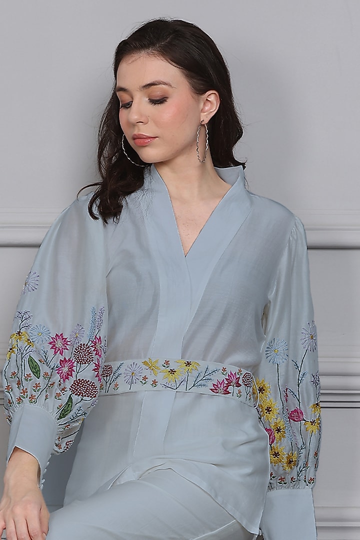 Blue Cotton Silk Chanderi Resham Floral Embroidered Co-Ord Set by Midori by SGV at Pernia's Pop Up Shop