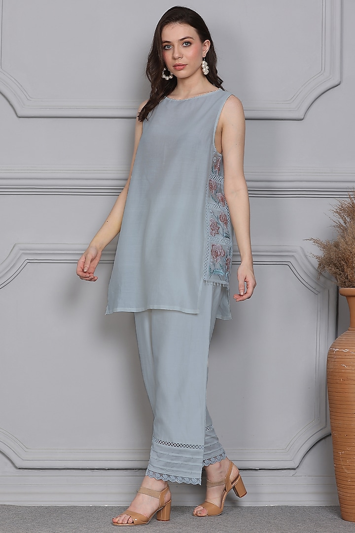 Blue Cotton Silk Chanderi Resham Embroidered Kurta Set by Midori by SGV