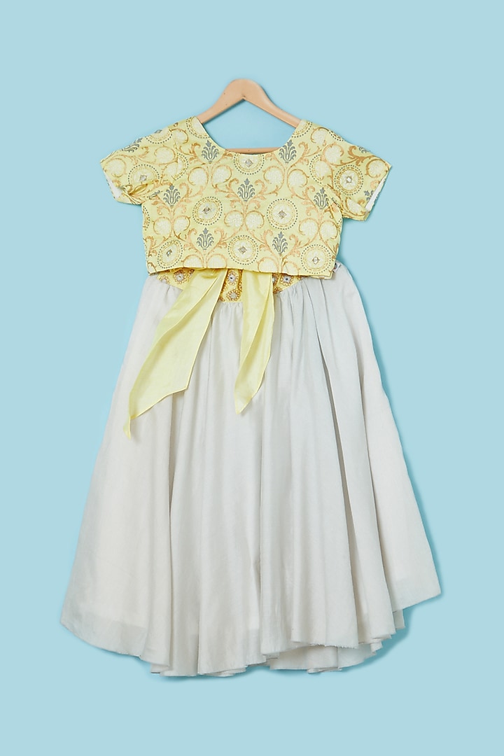 Powder Blue Embroidered Lehenga Set For Girls by Mi Dulce An'ya at Pernia's Pop Up Shop