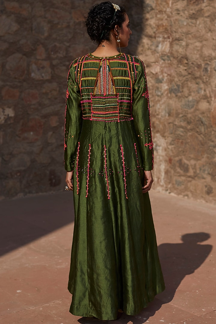 Green Hand Embroidered Bridal Anarkali Set by Medha at Pernia's Pop Up Shop