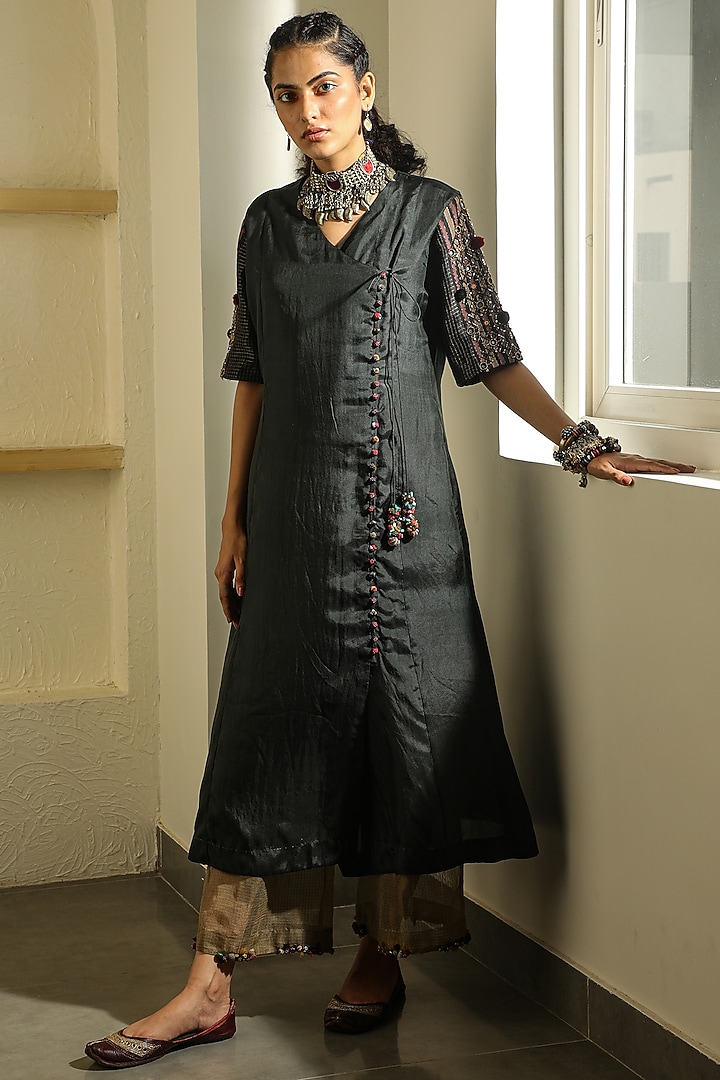 Black Pure Silk Kurta by Medha at Pernia's Pop Up Shop