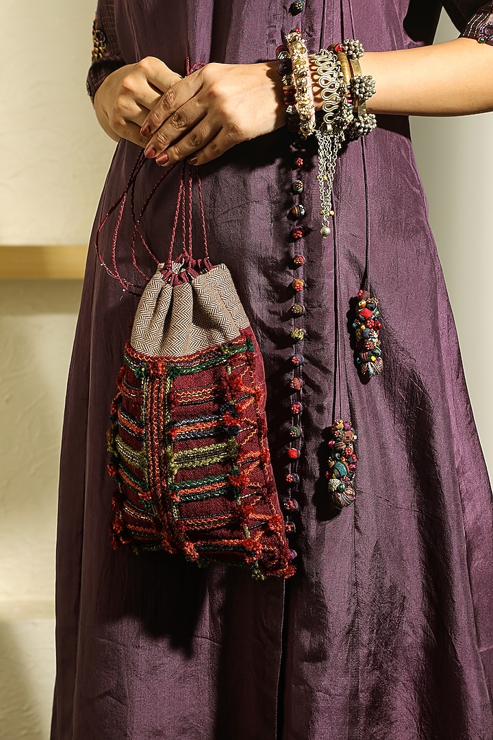 Plum Hand Embellished Potli Bag by Medha at Pernia's Pop Up Shop