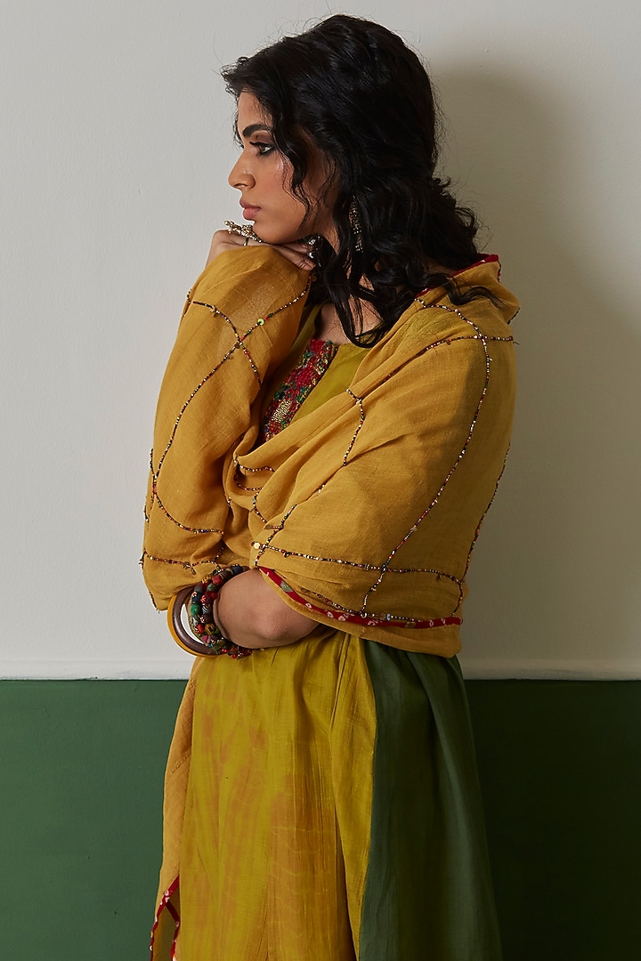 Yellow Hand Embroidered Stole by Medha at Pernia's Pop Up Shop