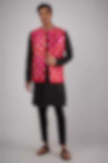 Pink Banarasi Tie-Dye Mirror Embroidered Bundi Jacket by Megha Kapoor Label Men