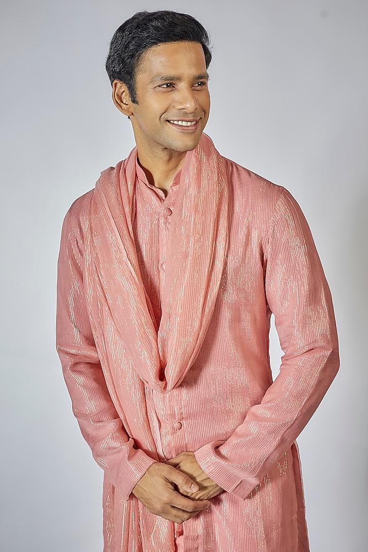 Peach Georgette Kurta Set by Megha Kapoor Label Men at Pernia's Pop Up Shop