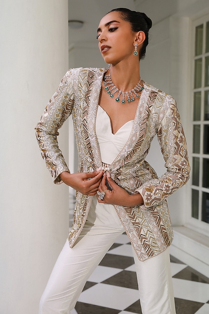 White Silk Hand Embroidered Blazer Set by Mehak Khurana World at Pernia's Pop Up Shop