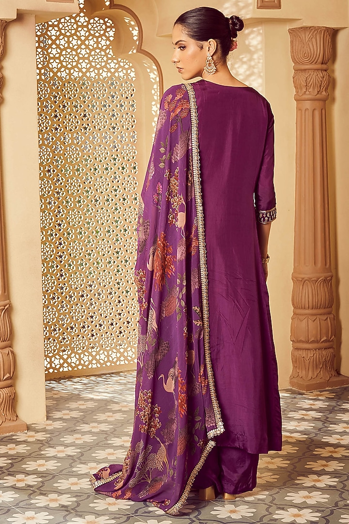 Purple Habutai Silk Kurta Set by Megha Pitti at Pernia's Pop Up Shop