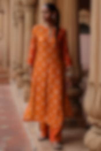 Orange Dupion Silk Sequins Embroidered & Printed Kurta Set by Megha Pitti at Pernia's Pop Up Shop