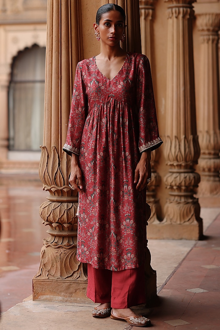 Red Dupion Silk Hand Embroidered & Printed Kurta Set by Megha Pitti at Pernia's Pop Up Shop