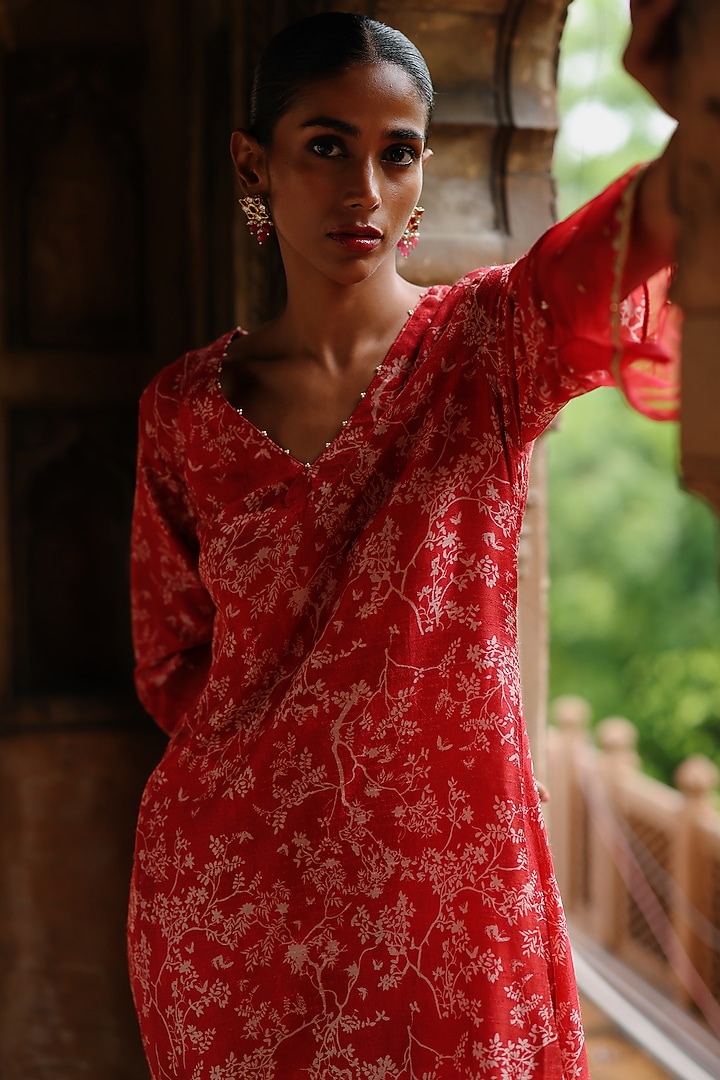 Red Dupion Silk Hand Embroidered & Printed Kurta Set by Megha Pitti at Pernia's Pop Up Shop