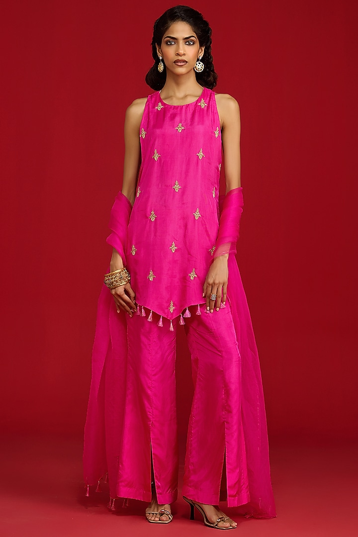 Hot Pink Habutai Silk Hand Embroidered Kurta Set by Megha Pitti at Pernia's Pop Up Shop