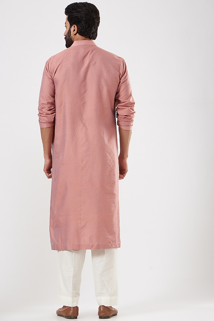 Dusty Pink Kurta Set With Gota Work by Mehraab Men at Pernia's Pop Up Shop
