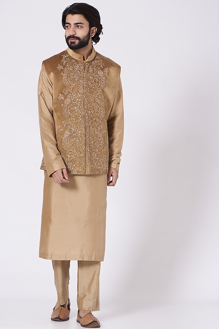 Beige Velvet Bundi Jacket With Zardosi Work by Mehraab Men