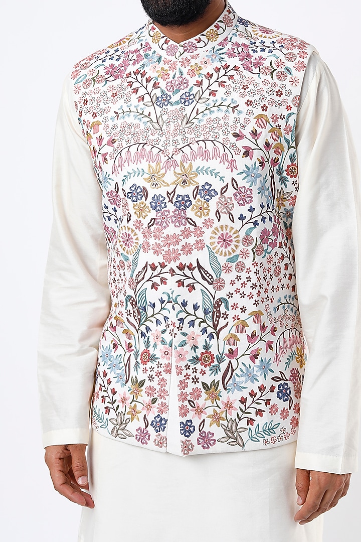 White Linen Blend Floral Resham Work Bundi Jacket by Mehraab Men at Pernia's Pop Up Shop