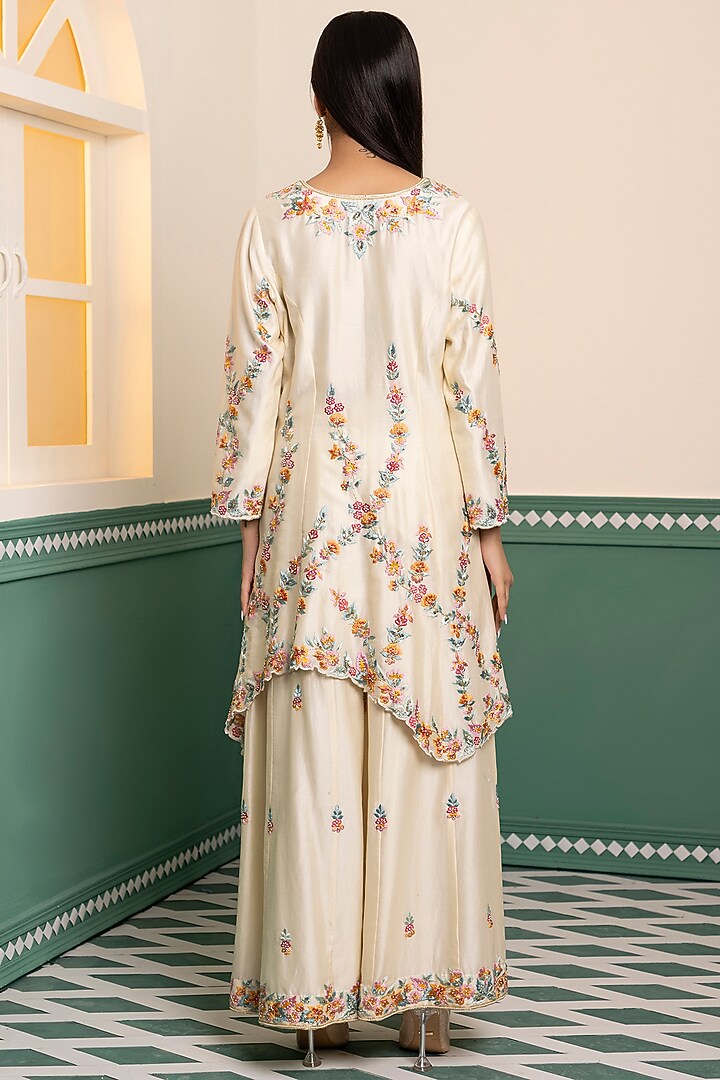 Ivory Chanderi Silk Embroidered Kurta Set by MEHRAB at Pernia's Pop Up Shop