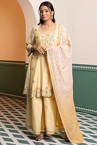 Lemon Chanderi Silk Embroidered Kurta Set by MEHRAB