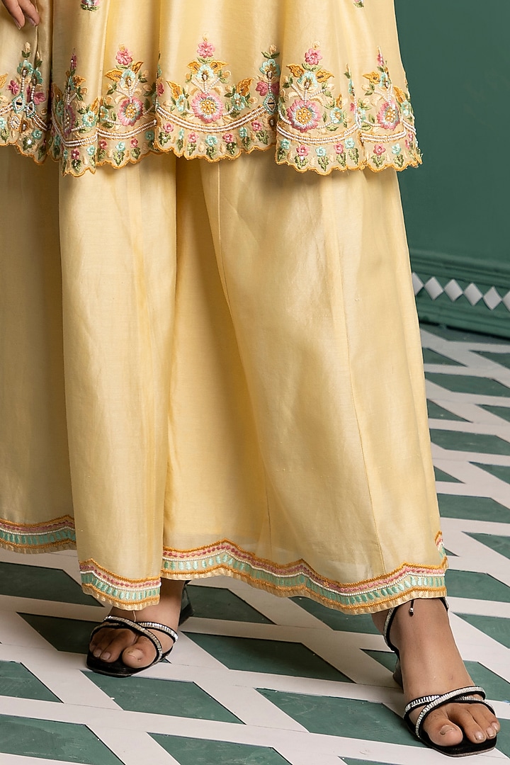 Lemon Chanderi Silk Embroidered Kurta Set by MEHRAB at Pernia's Pop Up Shop