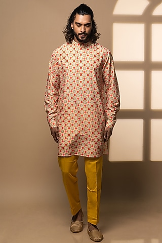 Orange Muslin Printed Kurta Set by Medhavini Khaitan