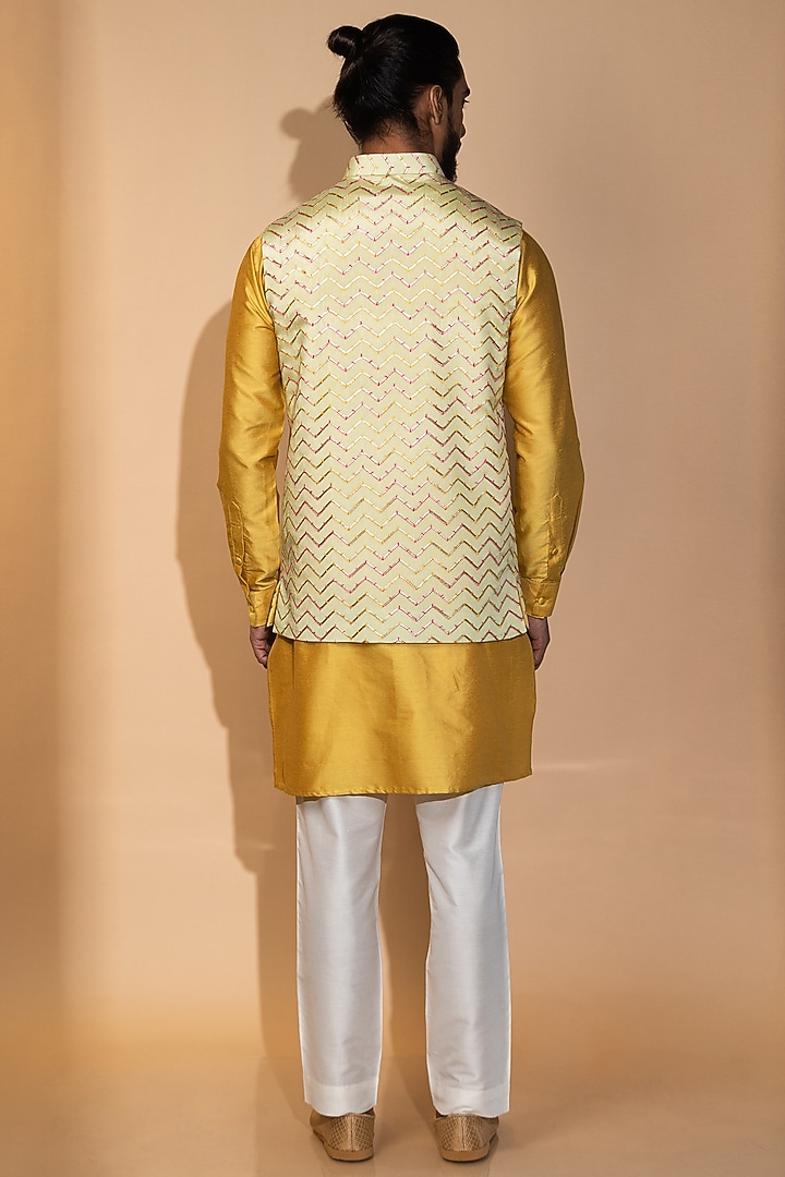 Mint Muslin Embroidered Nehru Jacket Set by Medhavini Khaitan at Pernia's Pop Up Shop