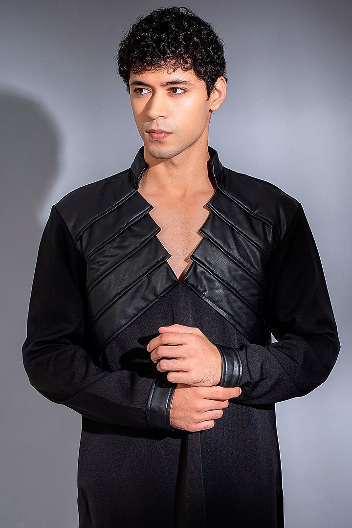 Black Crepe Lycra Kurta Set by Menero at Pernia's Pop Up Shop