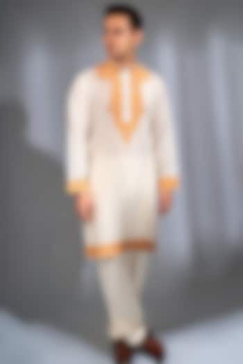 Off-White Cotton Silk Embroidered Kurta Set by Menero