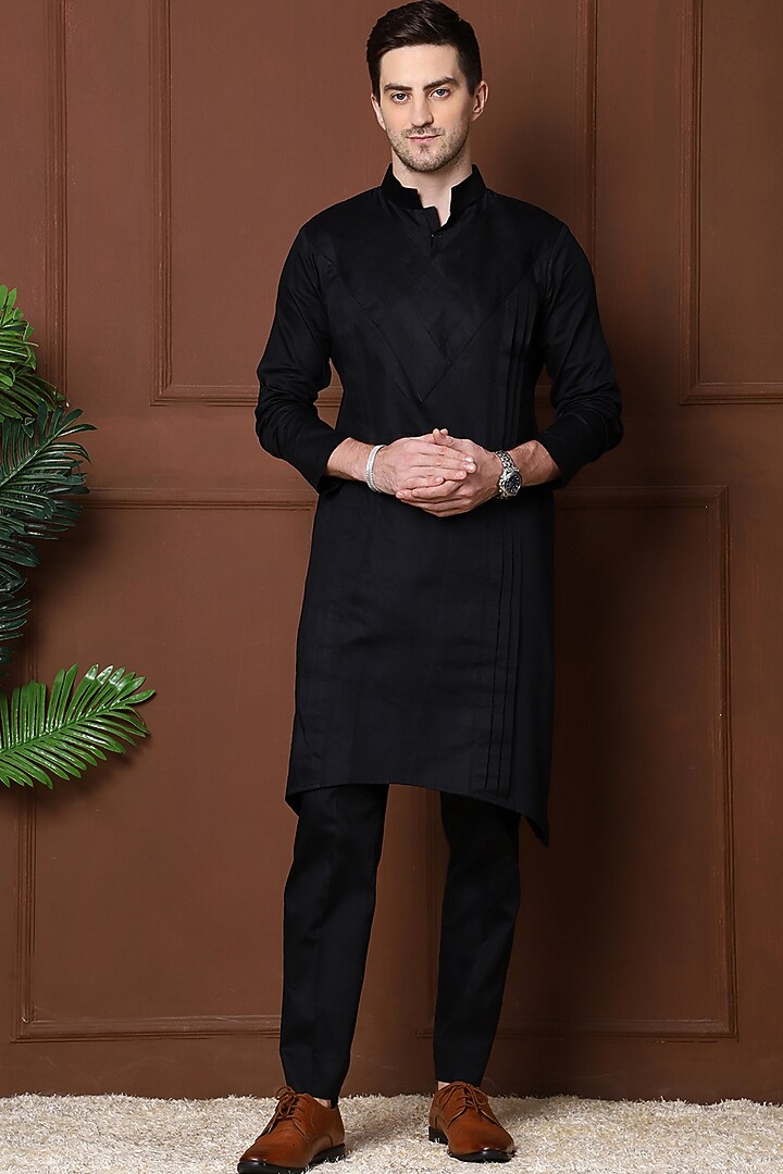 Black Pure Cotton Kurta Set by Menero at Pernia's Pop Up Shop