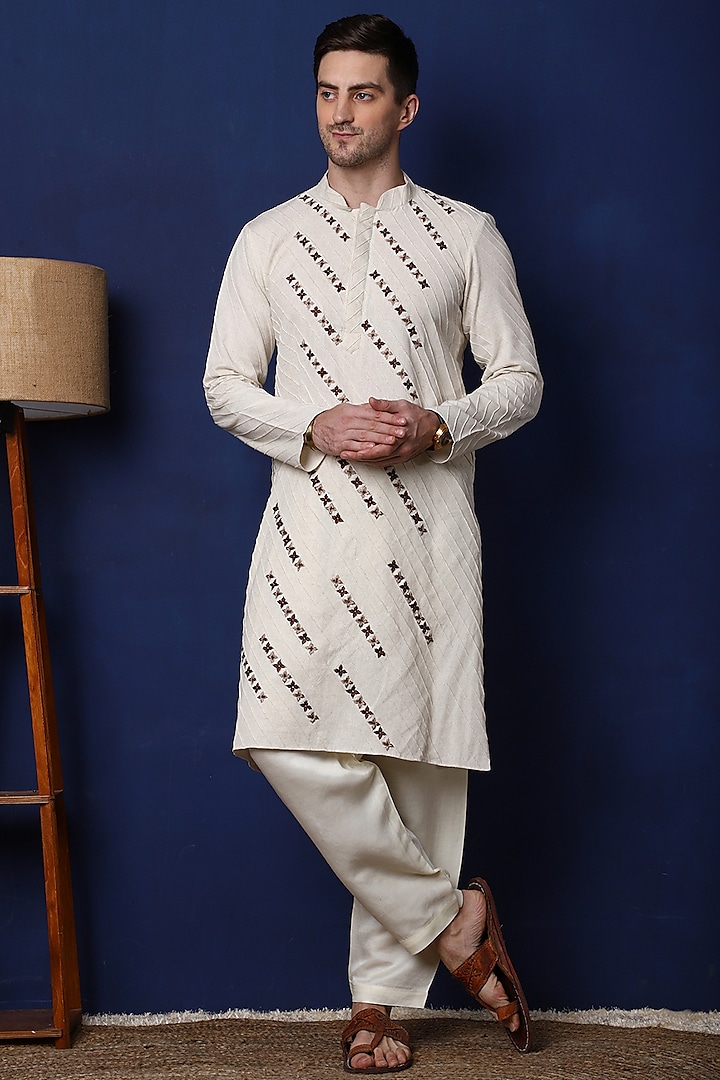 Off-White Cotton Kurta Set by Menero