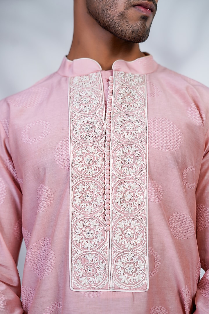 Pink Cotton Silk & Pure Cotton Thread Hand Embroidered Kurta Set by Menero at Pernia's Pop Up Shop