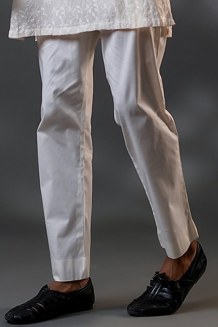 Ivory Cotton Silk & Pure Cotton Thread Hand Embroidered Kurta Set by Menero at Pernia's Pop Up Shop