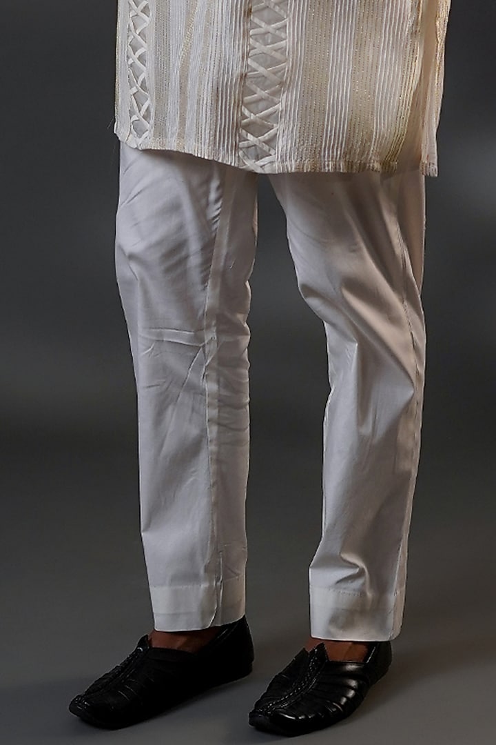 Ivory Cotton Silk & Organza Machine Embroidered Kurta Set by Menero at Pernia's Pop Up Shop