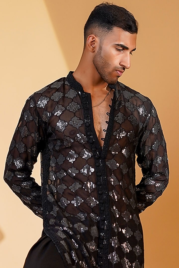 Black Georgette & Cotton Rayon Sequins Kurta Set by Menero at Pernia's Pop Up Shop