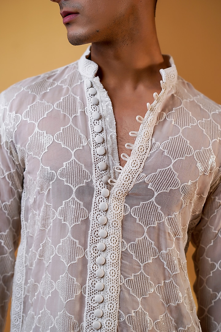 White Georgette & Cotton Rayon Sequins Kurta Set by Menero at Pernia's Pop Up Shop