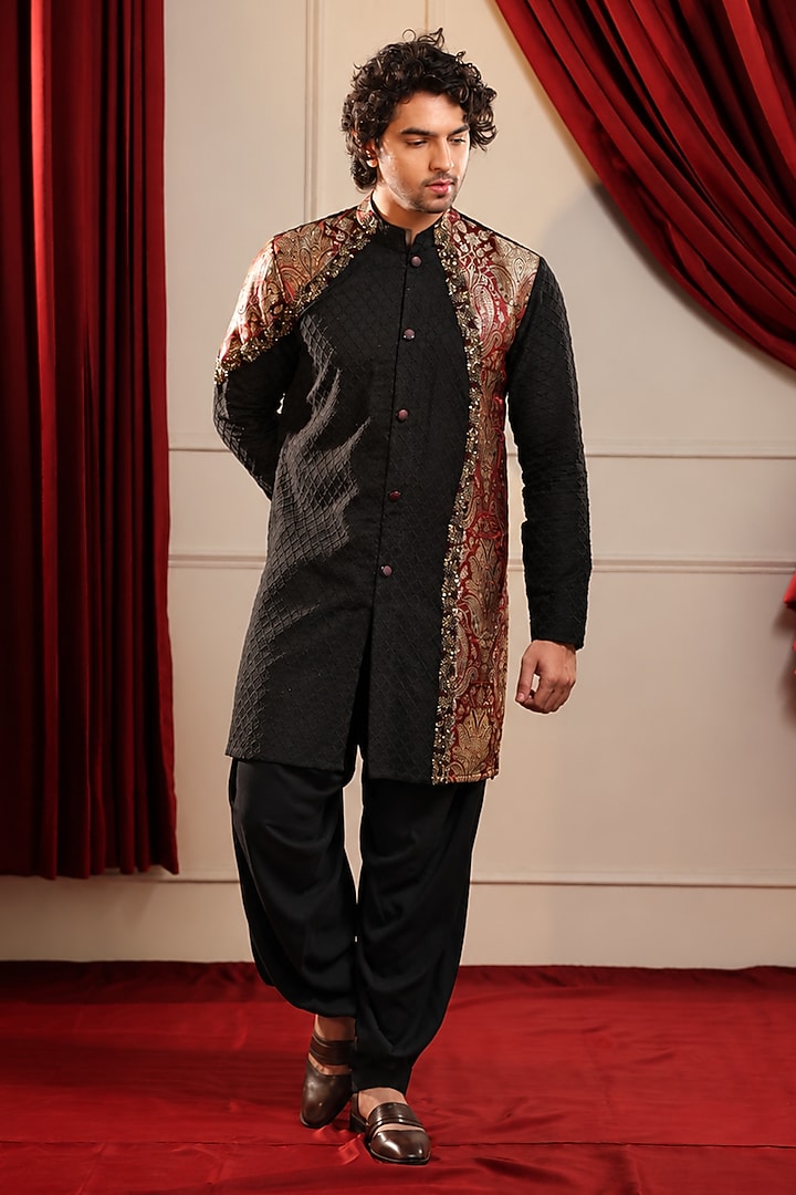 Black Cotton & Cotton Rayon Hand Embroidered Kurta Set by Menero at Pernia's Pop Up Shop
